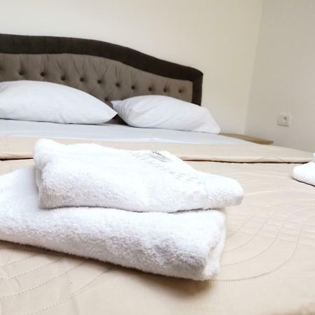 Apartman Maximus บุดวา ภายนอก รูปภาพ