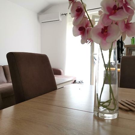 Apartman Maximus บุดวา ภายนอก รูปภาพ