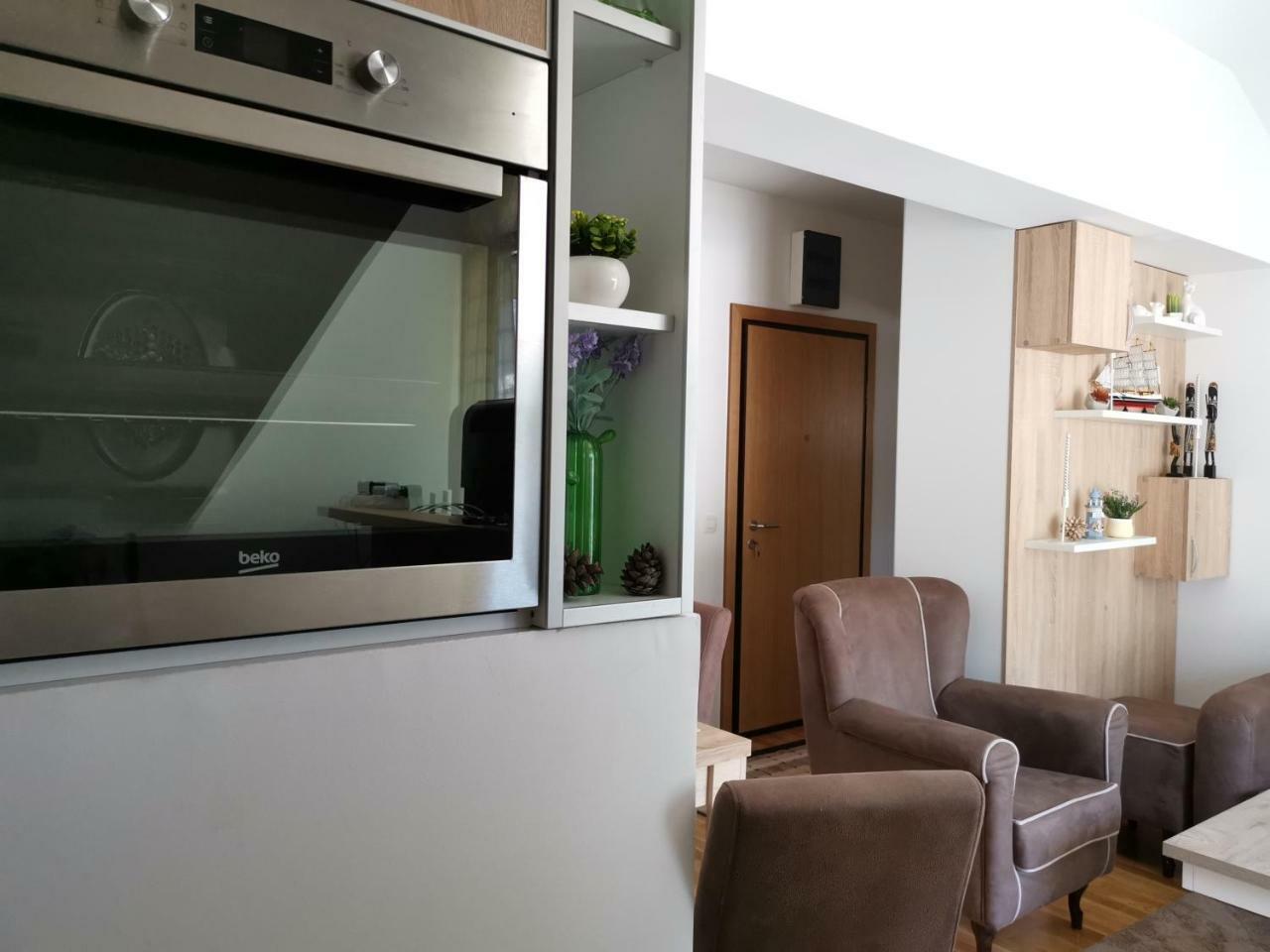 Apartman Maximus บุดวา ภายนอก รูปภาพ